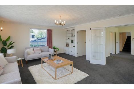 Photo of property in 2 Hawkswood Place, Avonhead, Christchurch, 8042