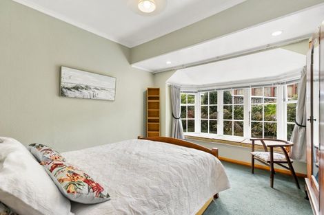 Photo of property in 122 Cashmere Avenue, Khandallah, Wellington, 6035