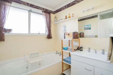 Photo of property in 37 Anglesey Street, Hawthorndale, Invercargill, 9810