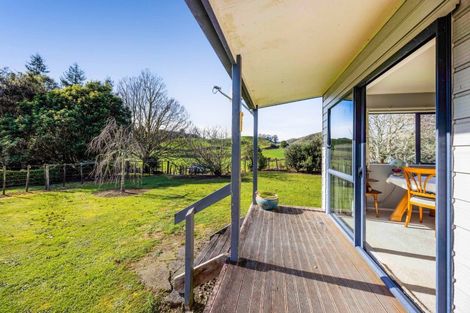 Photo of property in 2445 Tarata Road, Tarata, Inglewood, 4387