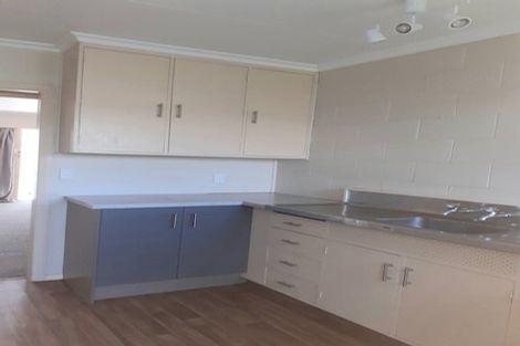 Photo of property in 6-7 Russell Street, Feilding, 4702