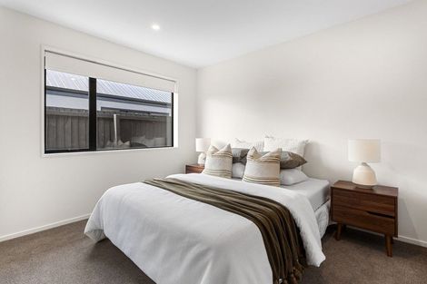 Photo of property in 33 Selfe Crescent, Burwood, Christchurch, 8083