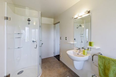 Photo of property in 12a Sainsbury Road, Fernhill, Queenstown, 9300