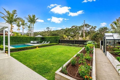 Photo of property in 95 Aberley Road, Schnapper Rock, Auckland, 0632