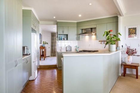 Photo of property in 2247 South Head Road, South Head, Helensville, 0874