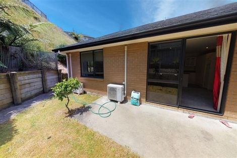 Photo of property in 16 Cheetwood Street, Churton Park, Wellington, 6037