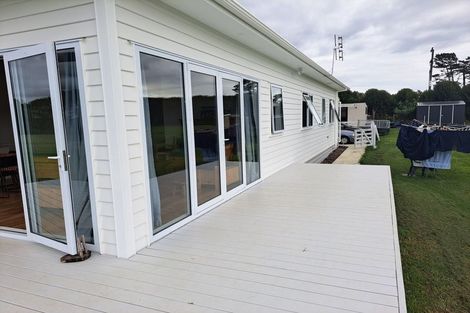 Photo of property in 49 Elbow Road, Aka Aka, Pukekohe, 2678