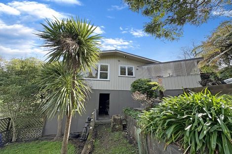 Photo of property in 2 Hillside Terrace, Saint Johns Hill, Whanganui, 4500