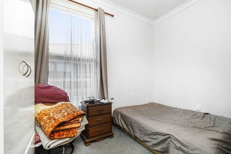 Photo of property in 11 Lyon Street, Frankton, Hamilton, 3204