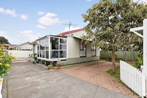 Photo of property in 1/115 Old Wairoa Road, Papakura, 2110