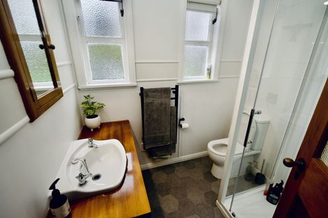 Photo of property in 78 Savage Crescent, West End, Palmerston North, 4412