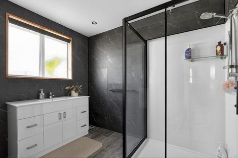 Photo of property in 1 Finlay Street, Alexandra, 9320