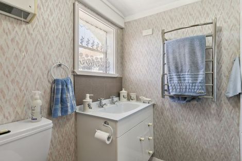 Photo of property in 159 Sutherland Road, Lyall Bay, Wellington, 6022