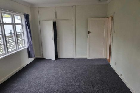 Photo of property in 116 Karori Road, Karori, Wellington, 6012