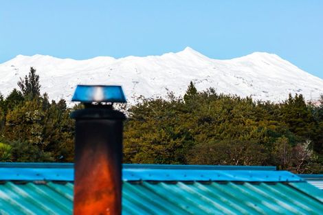 Photo of property in 24 Findlay Street, National Park, Owhango, 3989