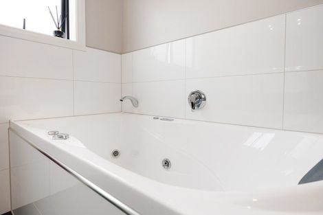 Photo of property in 49 Balrickard Way, Milson, Palmerston North, 4414