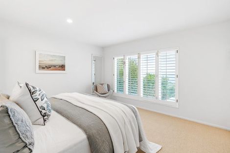 Photo of property in 18 Tizard Road, Birkenhead, Auckland, 0626