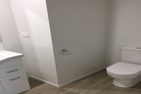 Photo of property in 1/2 Hilton Road, Saint Andrews, Hamilton, 3200