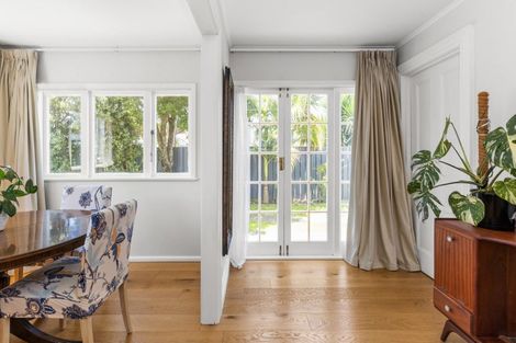 Photo of property in 55 Franklin Road, Bay View, Napier, 4104