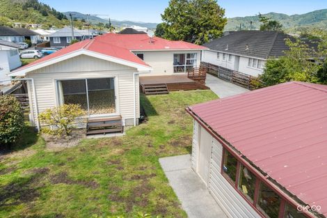 Photo of property in 44 Russell Road, Wainuiomata, Lower Hutt, 5014