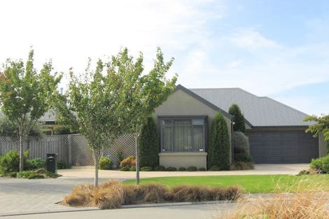 Photo of property in 24 Glenwood Drive, Prebbleton, 7604