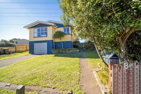 Photo of property in 8 Maui Place, Spotswood, New Plymouth, 4310