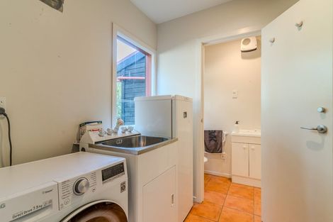 Photo of property in 3 Howard Street, Macandrew Bay, Dunedin, 9014