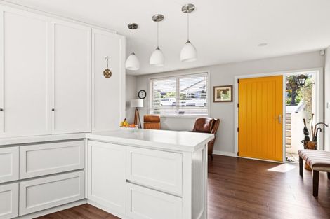 Photo of property in 33 Simla Terrace, Hospital Hill, Napier, 4110