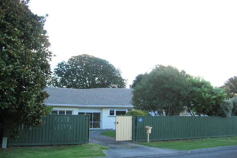 Photo of property in 53 Karu Crescent, Waikanae, 5036