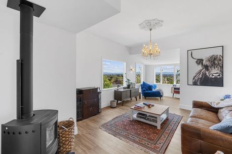 Photo of property in 34 Hackthorne Road, Cashmere, Christchurch, 8022