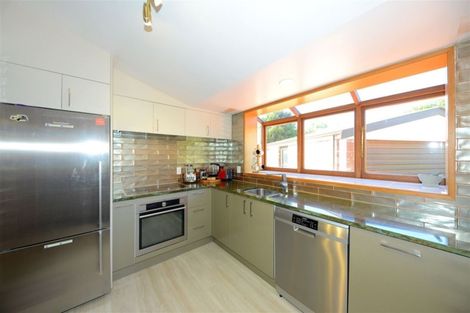 Photo of property in 16 Glenburn Place, Avonhead, Christchurch, 8042