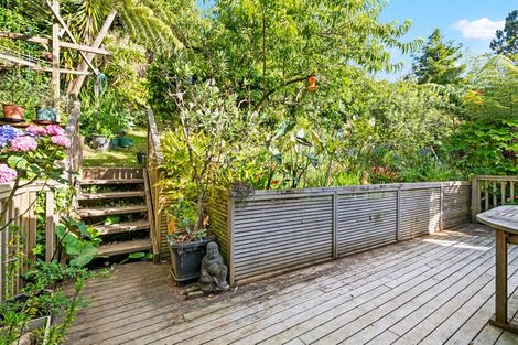 Photo of property in 3 Awaruku Road, Torbay, Auckland, 0630