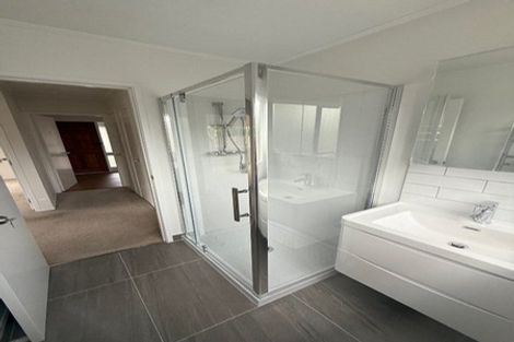 Photo of property in 19 Luanda Drive, Ranui, Auckland, 0612