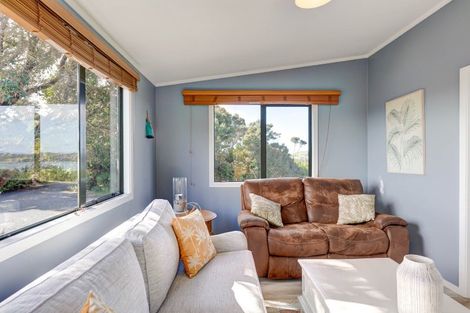 Photo of property in 886 Purerua Road, Te Ti Mangonui, Kerikeri, 0294