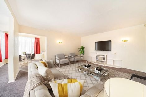 Photo of property in 17 Birdwood Road, Waterloo, Lower Hutt, 5011