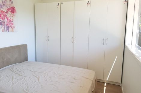 Photo of property in 14 Oaktree Avenue, Browns Bay, Auckland, 0630