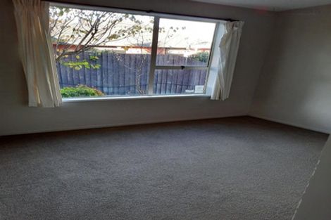 Photo of property in 48 Karnak Crescent, Russley, Christchurch, 8042