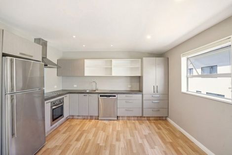 Photo of property in 8a Broadbent Street, Riccarton, Christchurch, 8041