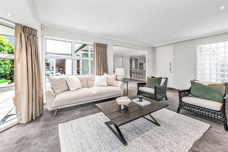 Photo of property in 27 Tui Street, Fendalton, Christchurch, 8041