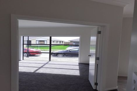 Photo of property in 26 Ruru Street, Cambridge, 3434