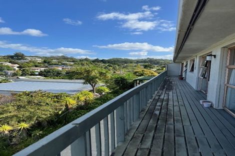 Photo of property in 2/46 Lyons Avenue, Murrays Bay, Auckland, 0630