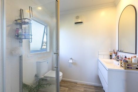 Photo of property in 12 Ross Street, Otane, 4202