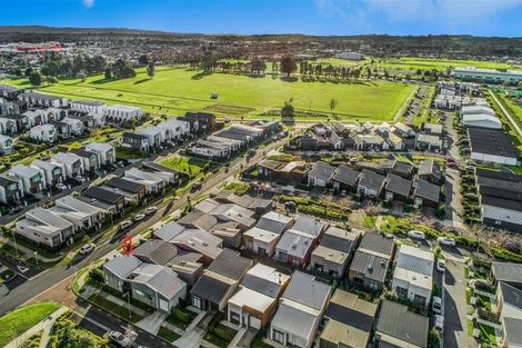 Photo of property in 17 Liberation Road, Papakura, 2110