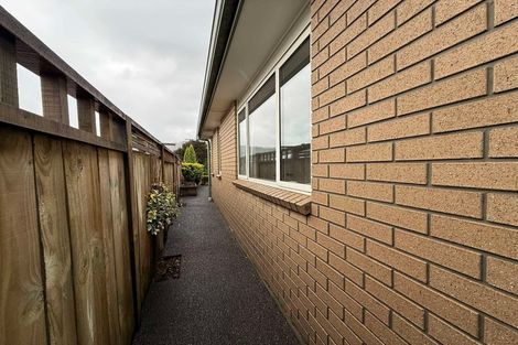 Photo of property in 18 Sinclair Street, Ebdentown, Upper Hutt, 5018