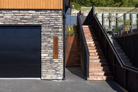 Photo of property in 37 Ruapehu Street, Paraparaumu, 5032