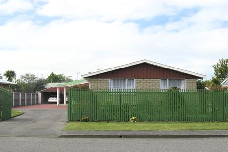 Photo of property in 2 Kynnersley Street, Kaiapoi, 7630