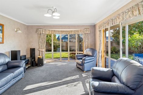 Photo of property in 2 Lancewood Drive, Halswell, Christchurch, 8025