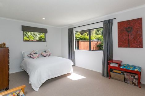 Photo of property in 40 Pukekura Place, Taradale, Napier, 4112