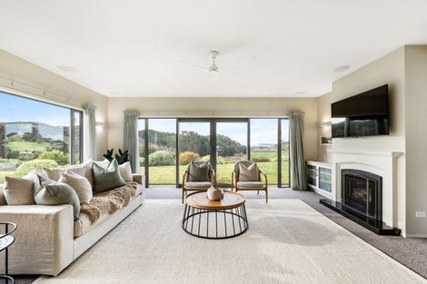 Photo of property in 37 Lopdell Lane, Eskdale, Napier, 4182