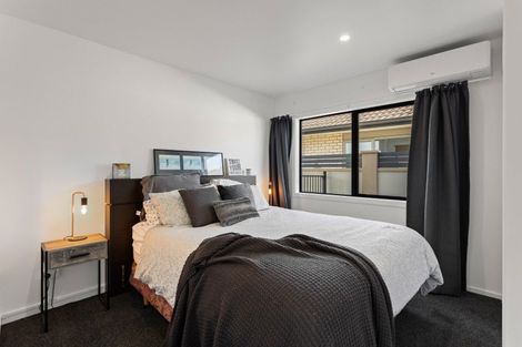 Photo of property in 11 Mermaid Place, Whitianga, 3510